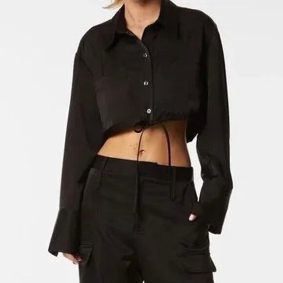 NWT The Noli Shop Milan Satin Button Up Shirt Large Black Boxy Cropped Cargo - Picture 2 of 10